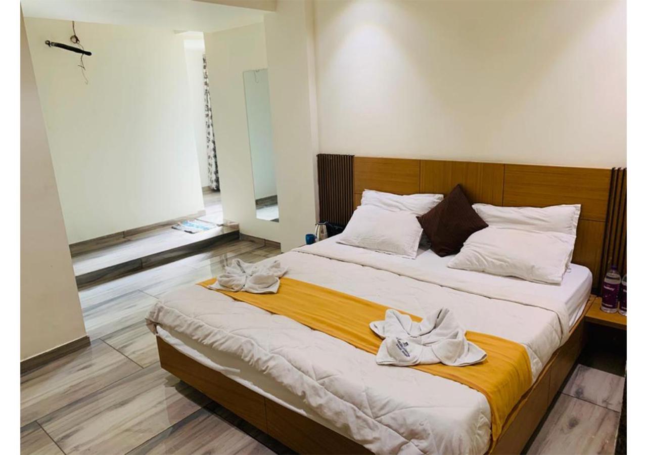 Shree Murlidhar Guest House Surat Eksteriør billede