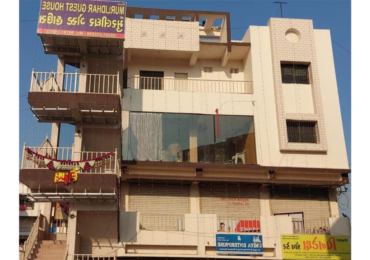 Shree Murlidhar Guest House Surat Eksteriør billede